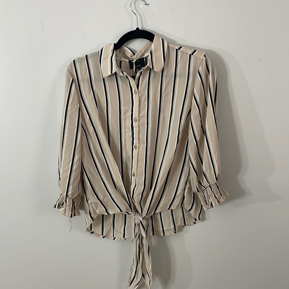 NWT Lumiere Button Down Top Tie Front Striped Blouse